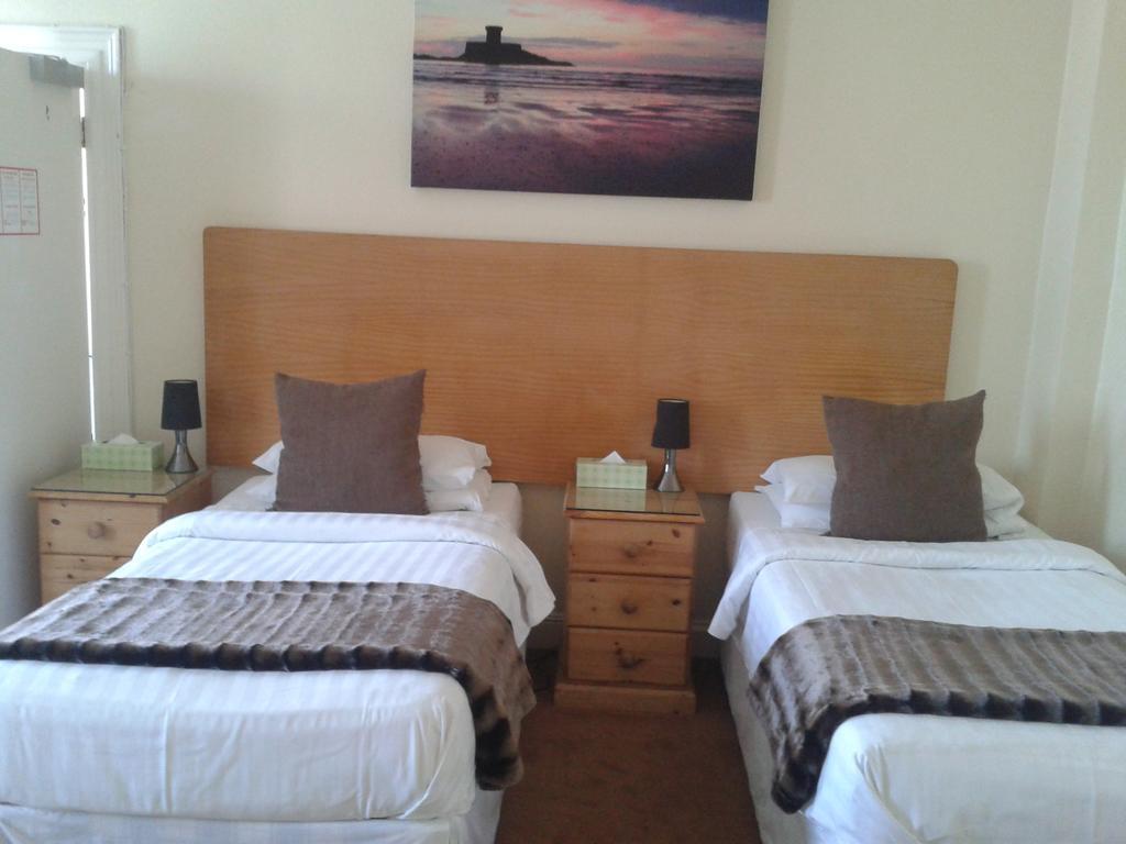 Franklyn Guesthouse Saint Helier Room photo